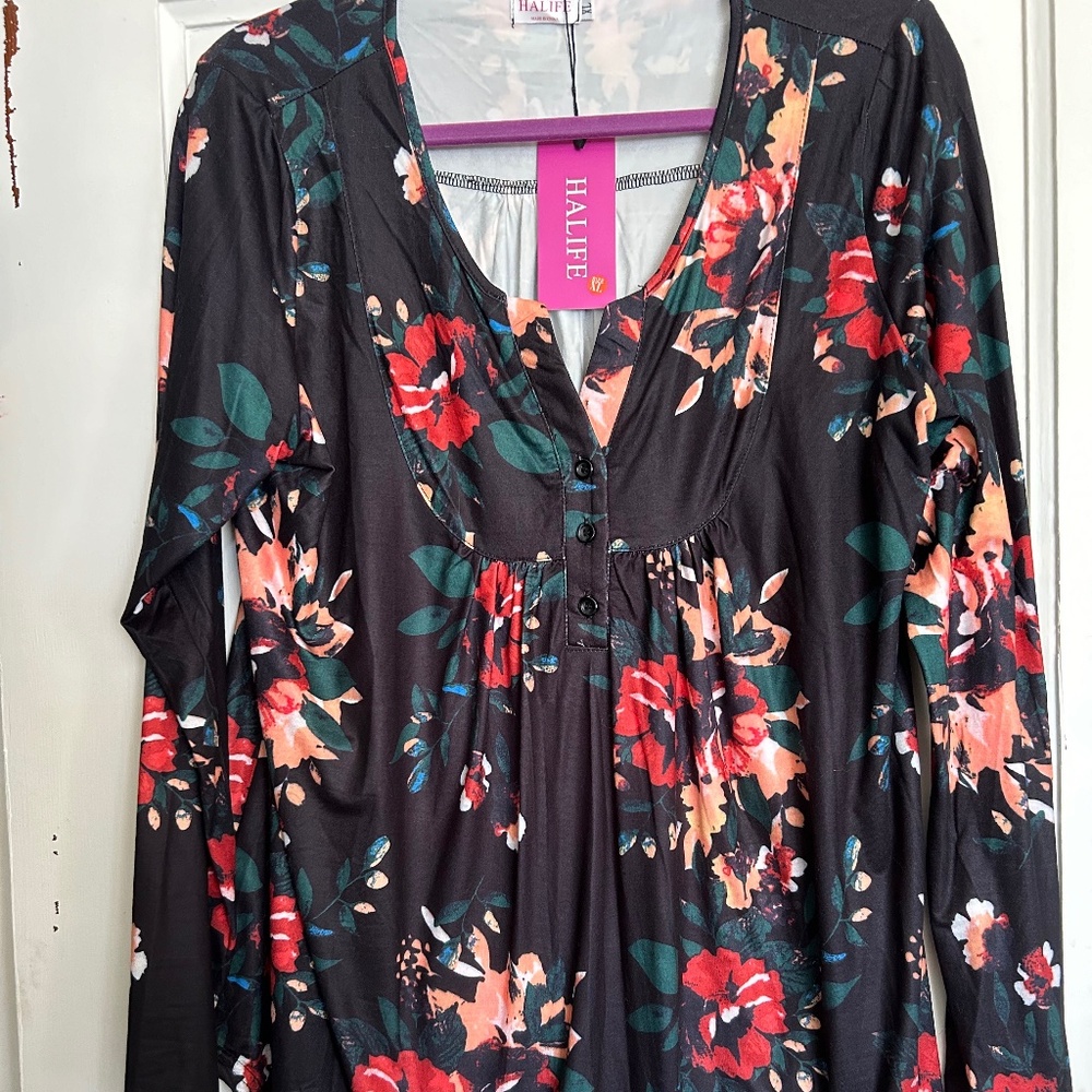 NWT - WOMEN'S LONG SLEEVE TUNIC, FLORAL PRINT, SIZE XL